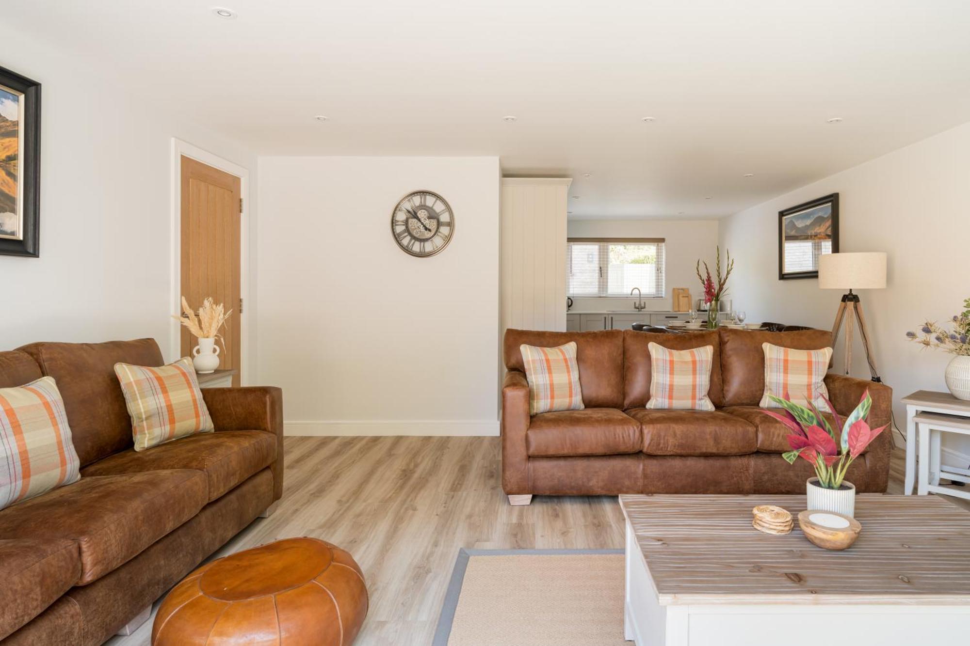 ウィンダミア Upper Oak Houseヴィラ エクステリア 写真